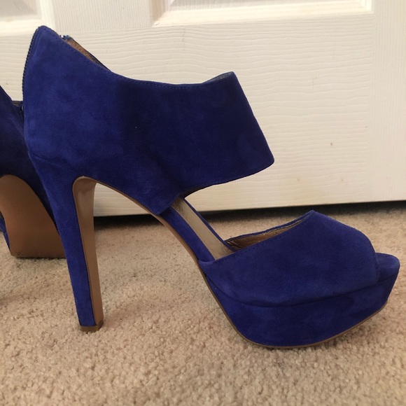BCBGeneration Shoes - BCBG Cobalt Blue heel. Beautiful color!